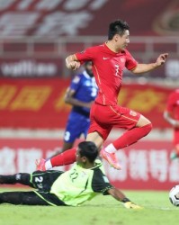 B体育中国官网首页-恭迎武核心！三场四球一助攻展威风 国足等他已8年